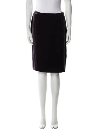 Pre-owned Bill Blass Knee-length Skirt In Burgundy