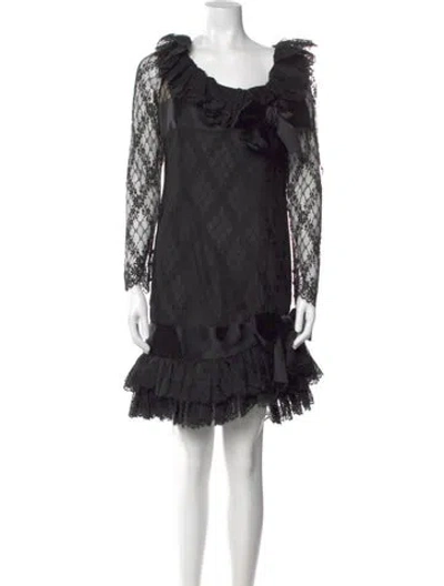 Pre-owned Bill Blass Lace Knee-length Dress In Black