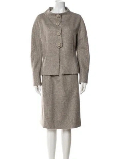 Pre-owned Bill Blass Patterned Skirt Set In Neutral