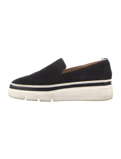 Pre-owned Bill Blass Suede Sneakers In Black