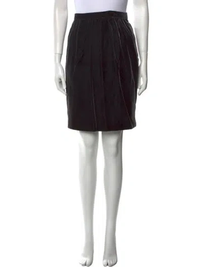 Pre-owned Bill Blass Vintage Knee-length Skirt In Purple