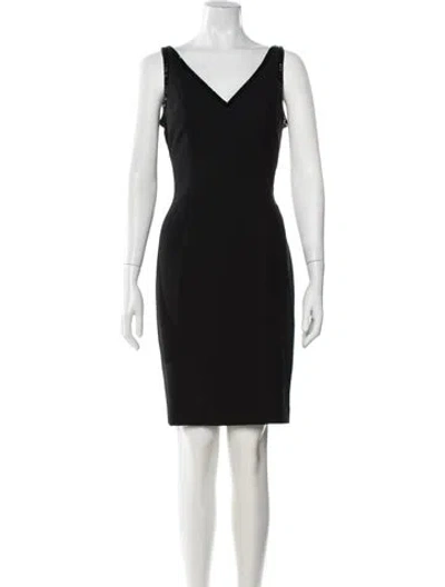 Pre-owned Bill Blass V-neck Knee-length Dress In Black