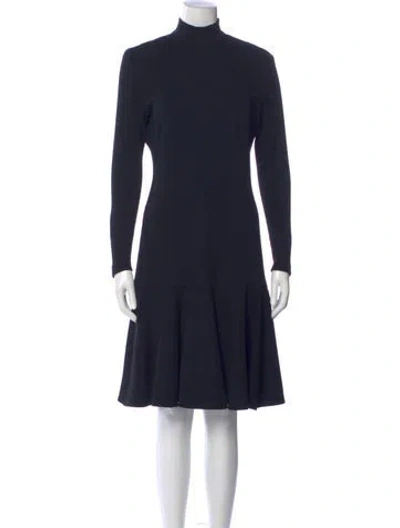 Pre-owned Bill Blass Wool Knee-length Dress In Blue