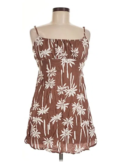 Pre-owned Billabong Casual Dress In Brown