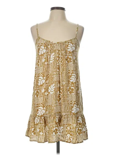 Pre-owned Billabong Casual Dress In Gold