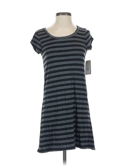 Pre-owned Billabong Casual Dress In Gray