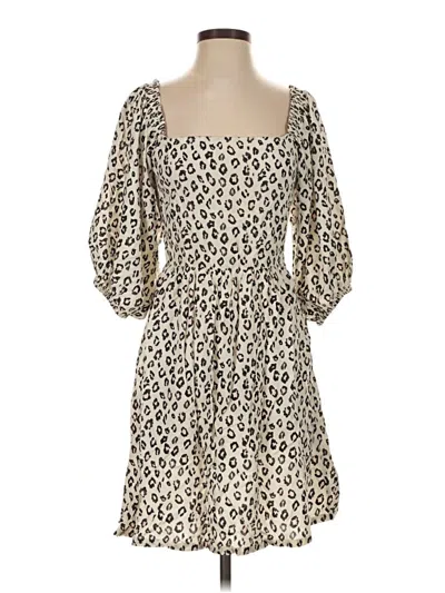 Pre-owned Billabong Casual Dress In Ivory