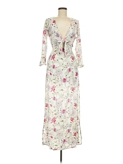 Pre-owned Billabong Casual Dress In Ivory