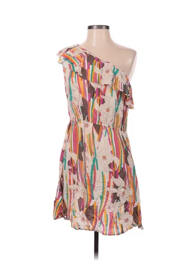 Pre-owned Billabong Casual Dress In Ivory