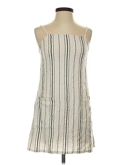 Pre-owned Billabong Casual Dress In Ivory