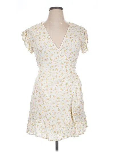 Pre-owned Billabong Casual Dress In Ivory