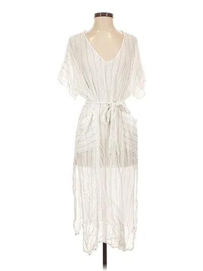 Pre-owned Billabong Casual Dress In Ivory