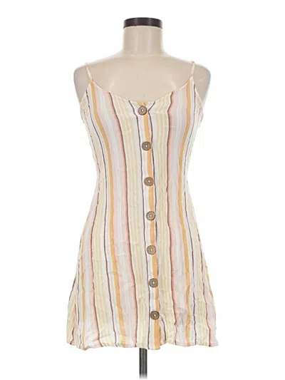 Pre-owned Billabong Casual Dress In Ivory