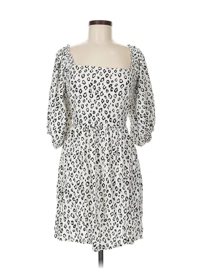 Pre-owned Billabong Casual Dress In White