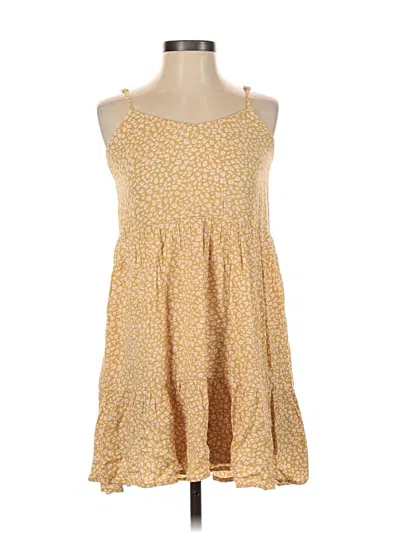 Pre-owned Billabong Casual Dress In Yellow