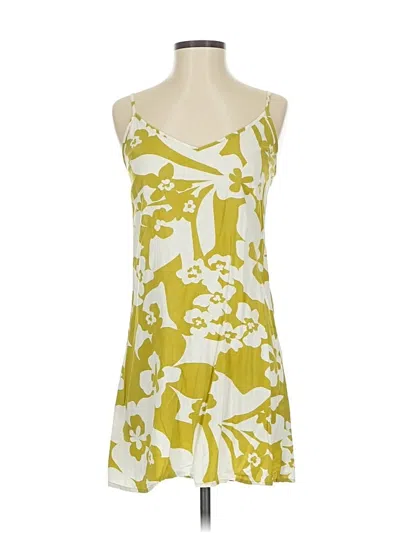 Pre-owned Billabong Casual Dress In Yellow