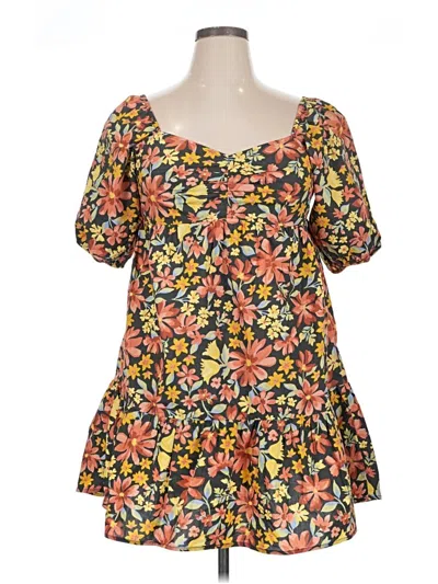 Pre-owned Billabong Casual Dress In Yellow