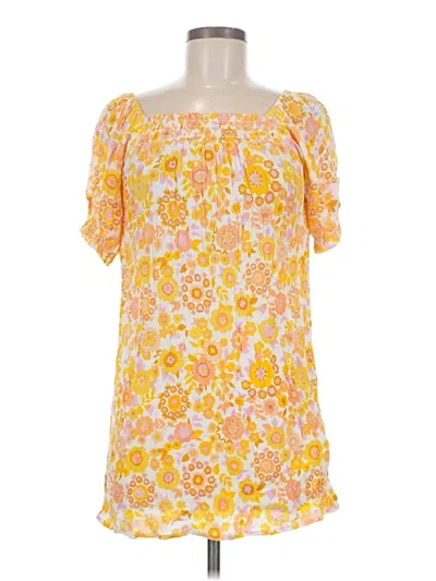 Pre-owned Billabong Casual Dress In Yellow