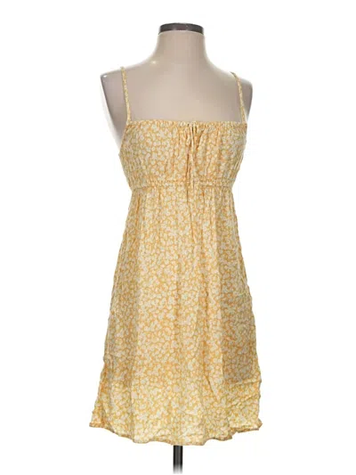 Pre-owned Billabong Casual Dress In Yellow