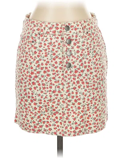 Pre-owned Billabong Casual Skirt In Ivory