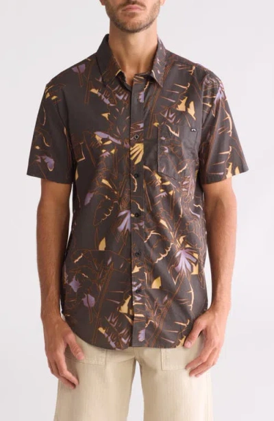 Billabong Chase Short Sleeve Button-up Shirt In Black Black