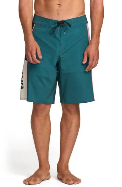 Billabong Dbah 2.0 Pro Board Shorts In Gray
