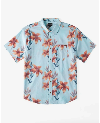 Billabong Men's Sundays Short Sleeves Shirt In Splash