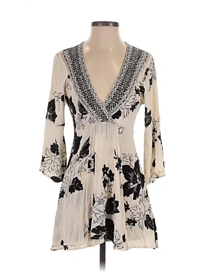 Pre-owned Billabong Romper In White