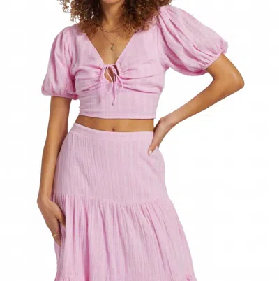 BILLABONG TROPIC HEART CROPPED BLOUSE IN PINK DREAM