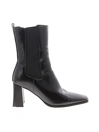 Pre-owned Billini Ankle Boots In Black