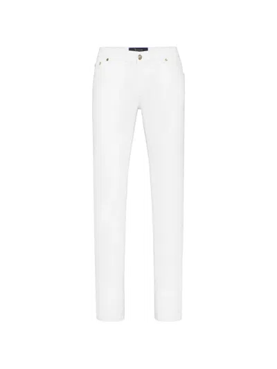 Billionaire 크레스트 스트레이트 컷 진 In White