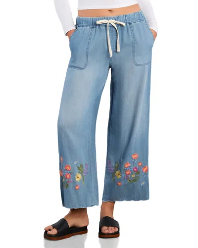 Billy T Floral Chain Embroidery Crop Denim Pants In Blue