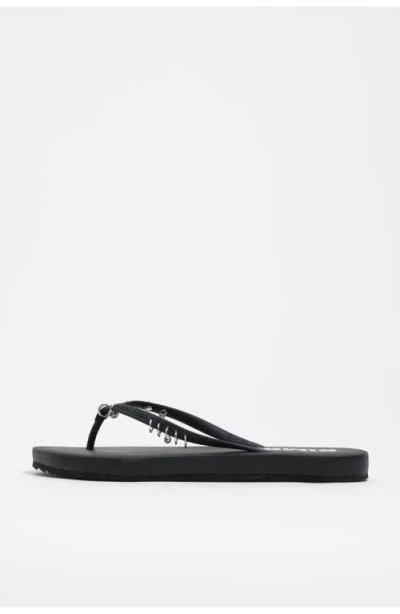 Bimba Y Lola Flip-flop With Piercings In Black