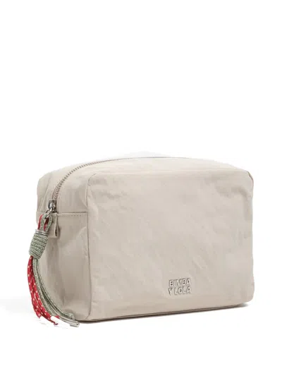 Bimba Y Lola Large Logo-lettering Rope-puller Make Up Bag In Neutral