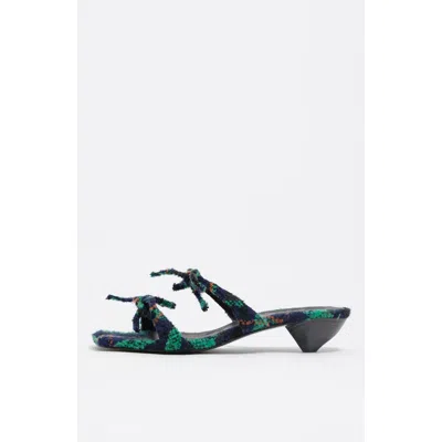 BIMBA Y LOLA BIMBA Y LOLA LOW HEELED SANDAL WITH TIES