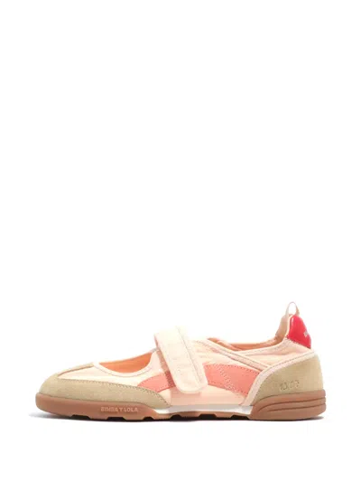 Bimba Y Lola 터치 스트랩 패널 발레리나 플랫 슈즈 In Pink