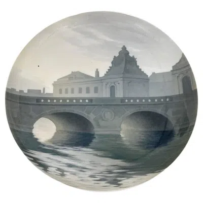 Pre-owned Bing & Grøndahl Cityscape With Bridge Porcelain Wall Plate By , Denmark 1902-1914 In Gray