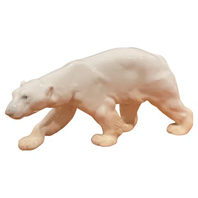 Pre-owned Bing & Grøndahl Hand Painted Porcelain Polar Bear Sculpture By Bing & Grondahl In Sand