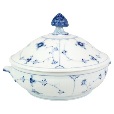 Pre-owned Bing & Grøndahl Round Mussel Painted Terrine Made By  In Gray