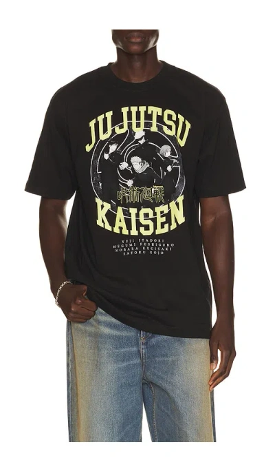 Bioworld Jujutsu Kaisen Jujutsu Sorcerers Tee In Black