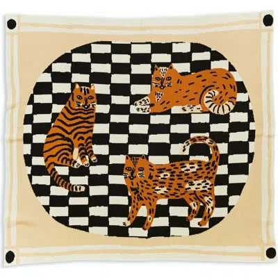 Biquette Three Of Cats Knit Throw Blanket