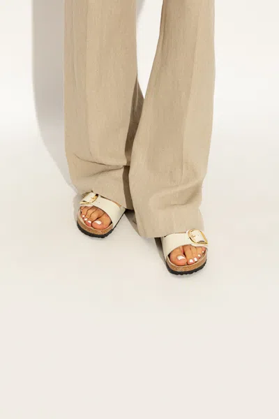 Birkenstock ‘arizona Big Buckle' Slides In Cream