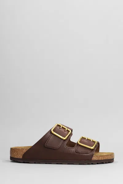Birkenstock Arizona Bold Flats In Brown Leather