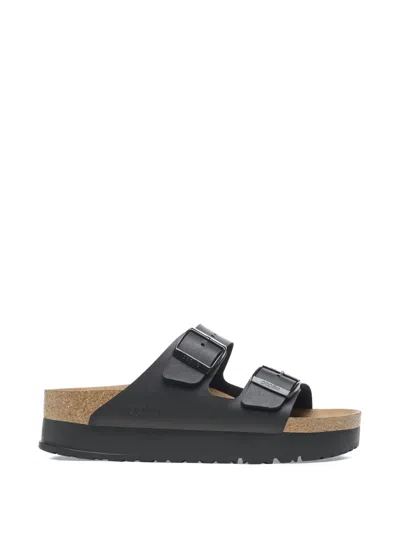 Birkenstock Arizona Buckle-fastening Sandals In Black