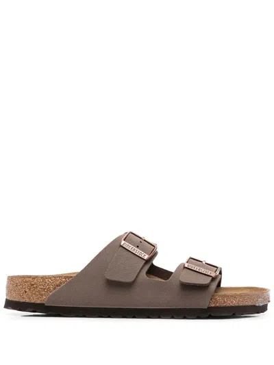 Birkenstock Arizona Flat Sandals In Braun