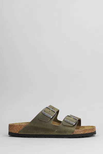 Birkenstock Arizona Flats In Brown