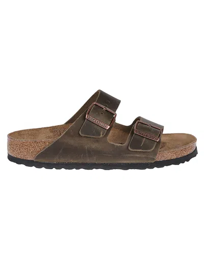 Birkenstock Arizona Sandals In Faded Khaki