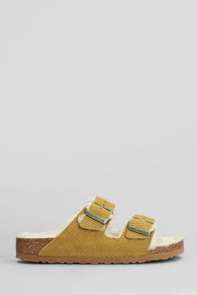 Birkenstock Arizona Shearling Flats In 中性色
