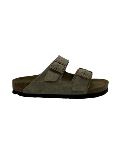 Birkenstock Arizona Suede Slide - Taupe In Gray