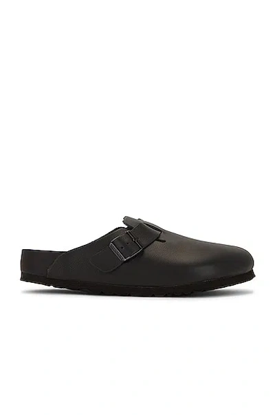 Birkenstock Boston Exquisite Leather Sandals In Black